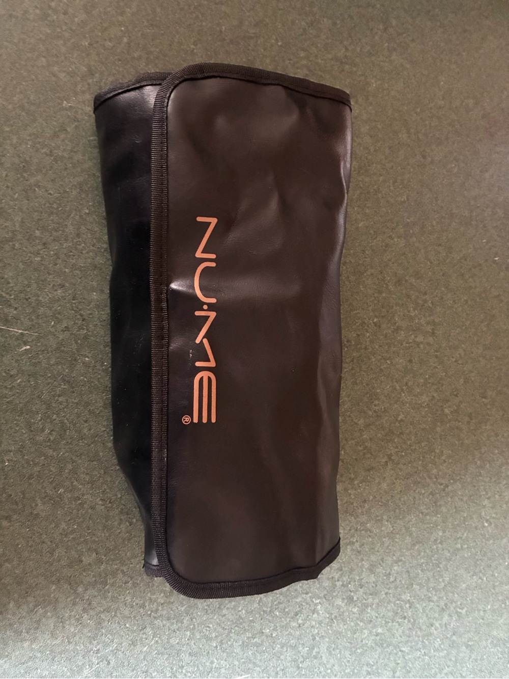 NuMe Automatic Rotating Curling Iron